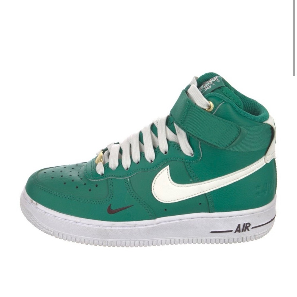 Nike Women's Air Force 1 High SE '40th Anniversary' in the 'Malachite' colorway